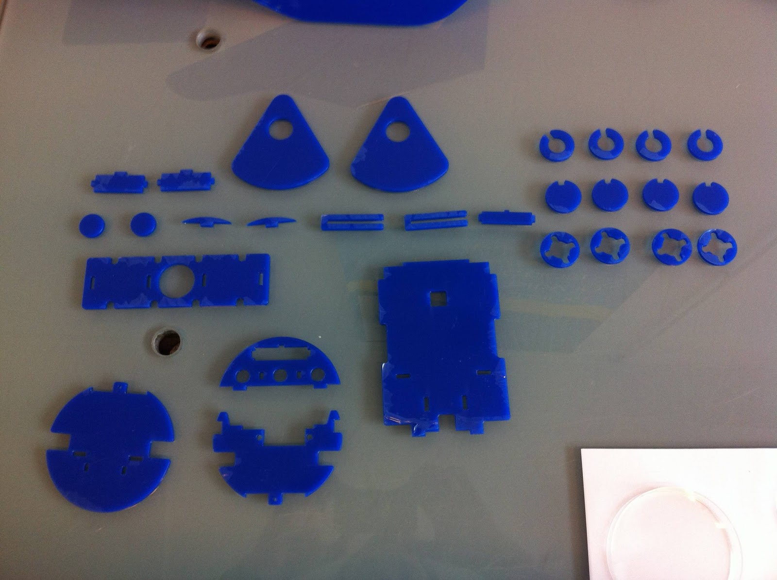 OpenROV étape 4 montage du châssis pour l’électronique (echassis