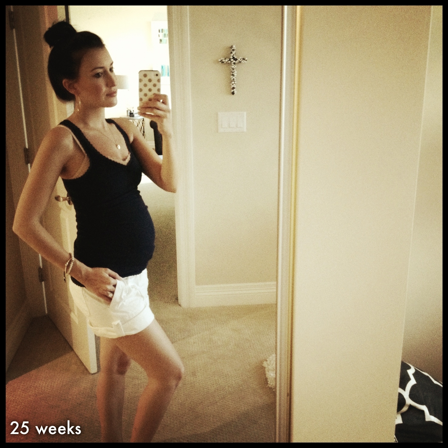 Sweet Potato Veggie Burger + Pregnancy Photo Journey