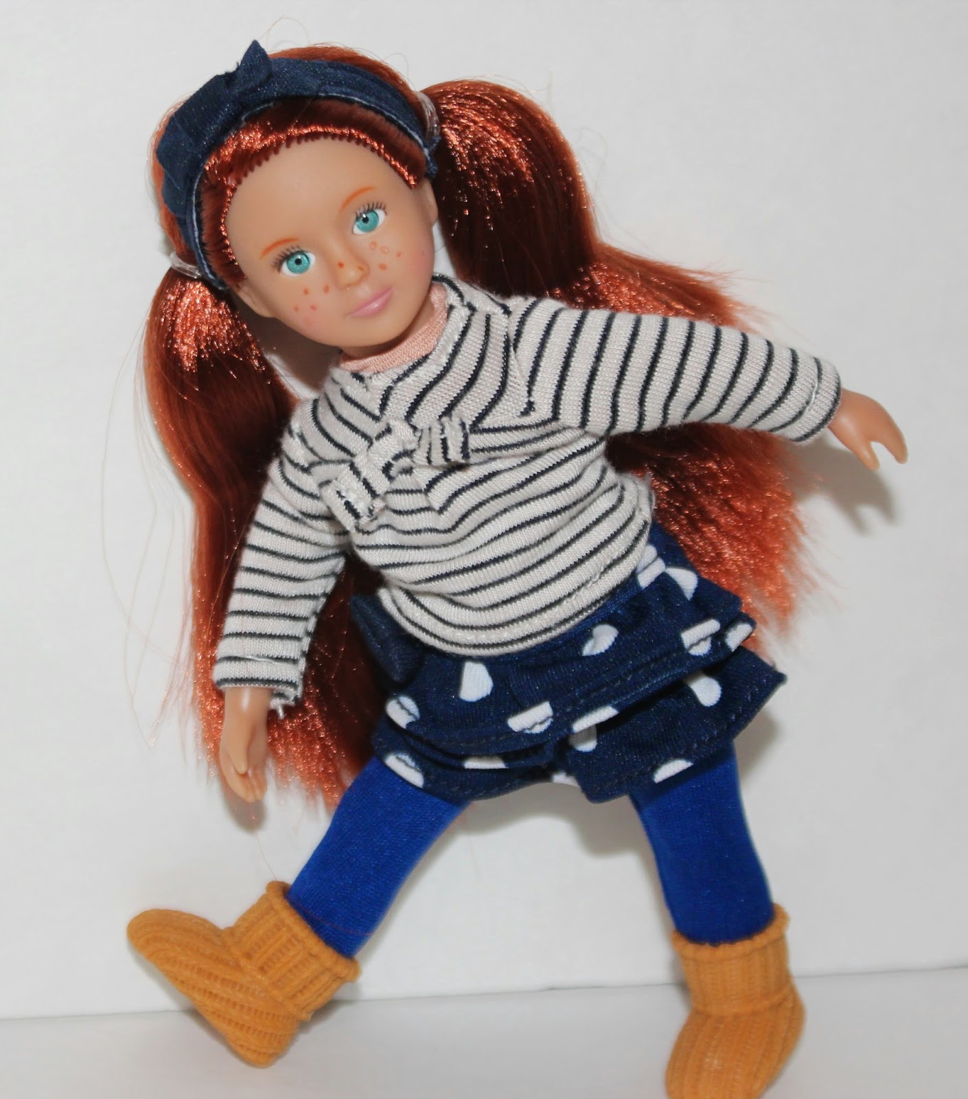 PLANET OF THE DOLLS: Review of Our Generation Mini Kendra 
