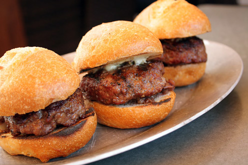 chilis mini burgers