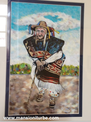 Arte Plumario en Pátzcuaro: Exposición Las Plumas y el Viento Arte Plumario en Pátzcuaro: Exposición Las Plumas y el Viento