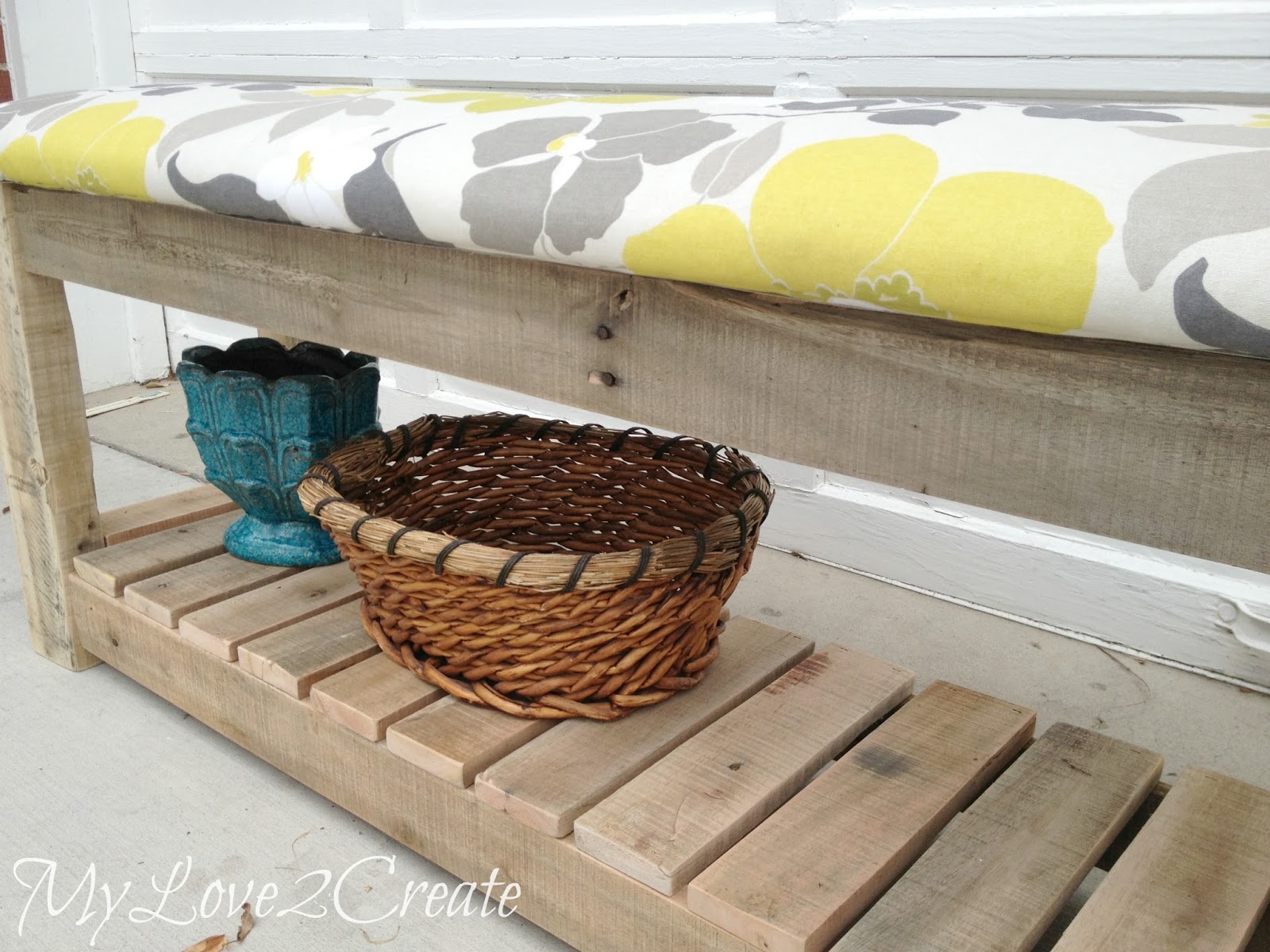 DIY Upholstered Bench My Love 2 Create