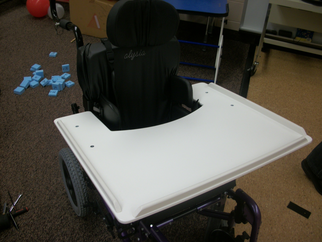 Fitting a Grid Wheelchair Back for a Child with Kyphotic Back