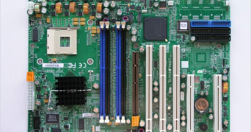 Blog de TIC 2º Bachillerato, Manuel Torralbo: Placa base , chipset y