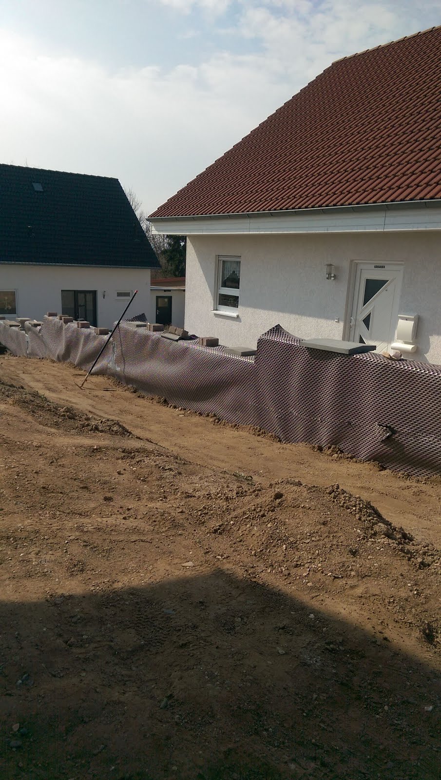 Ein Haus Hinter Der Kirche Die Erde Hin Die Erde Her