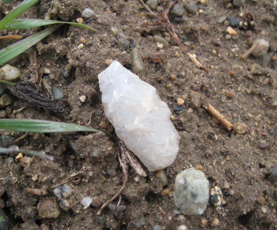 Rock Piles More broken quartz
