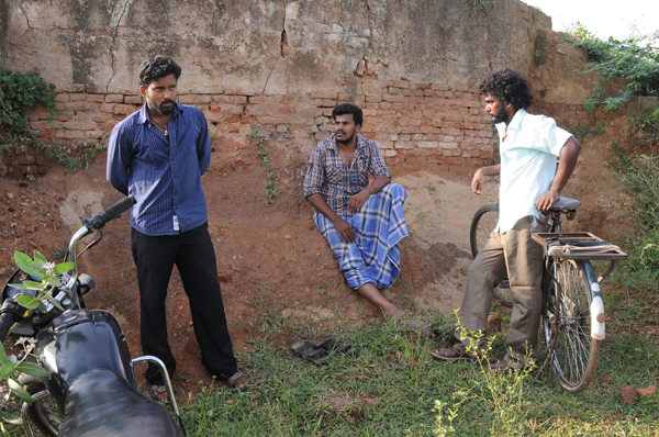 Attakathi Latest Movie Stills Photos film pics