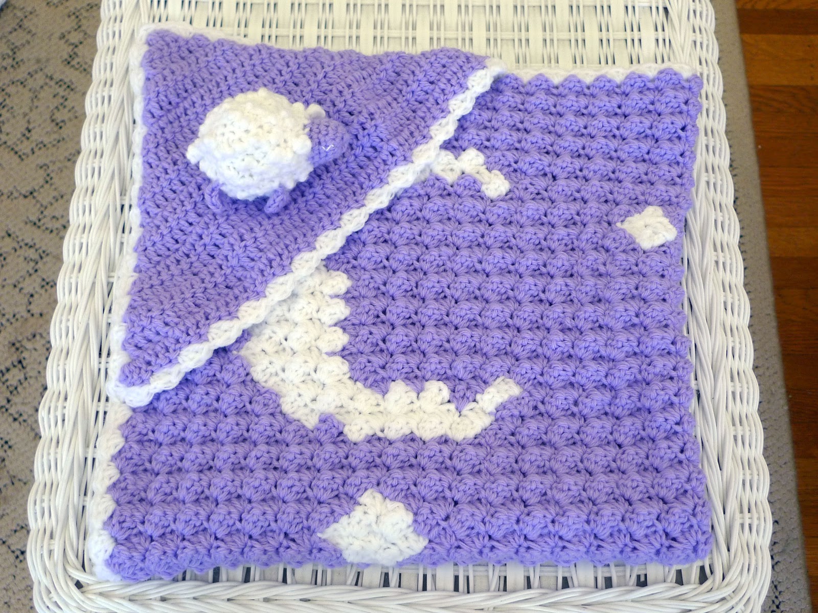 Baby blanket to sleep among the moon and stars with a sheep