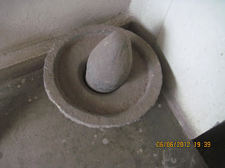 Attukkal to grind rice and lentil for dosa, Now nobody uses this stone