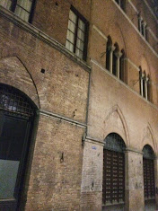 Palazzo Marsili inutilizzato