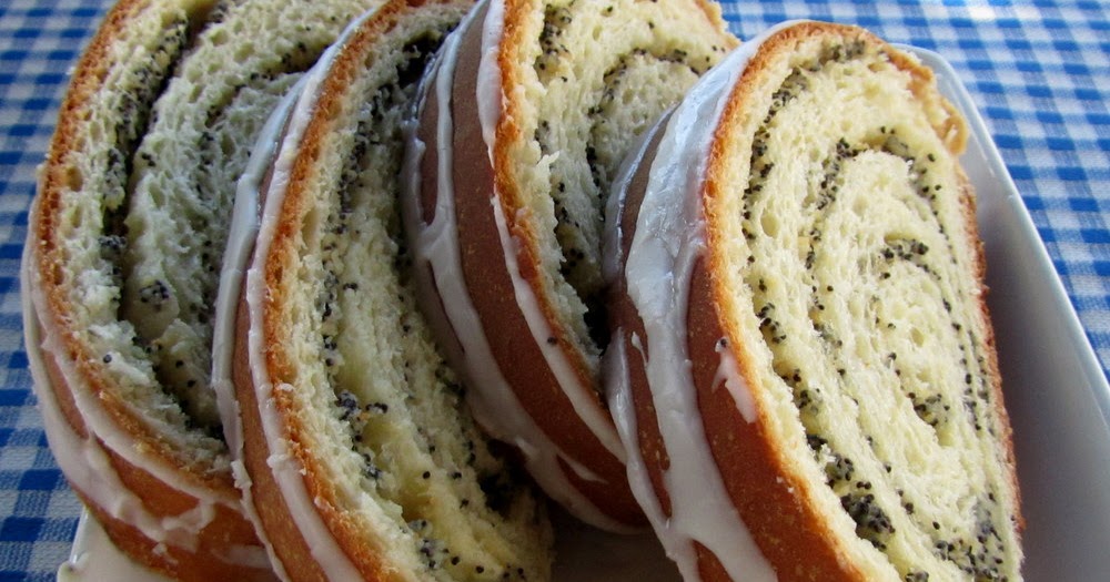 Mennonite Girls Can Cook Poppy Seed Roll