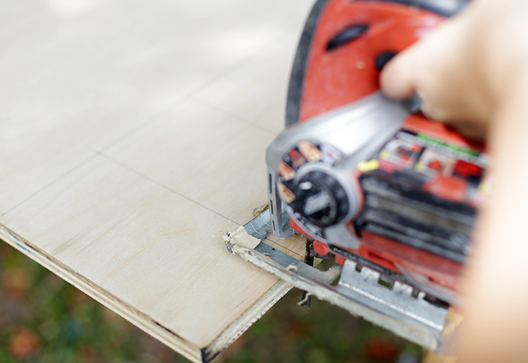 DIY Plywood Floor Mirror Do it yourself ideas and projects