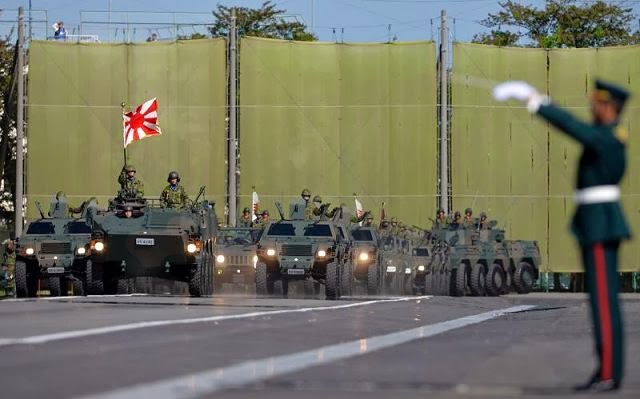 http://1.bp.blogspot.com/-UYW27I2aZIA/UrFpQuJVyNI/AAAAAAAAQKw/cHiSmoqcpNU/s1600/Japanese_Self_Defense_Force_JSDF_army_to_increase_defense_budget_640_001.jpg