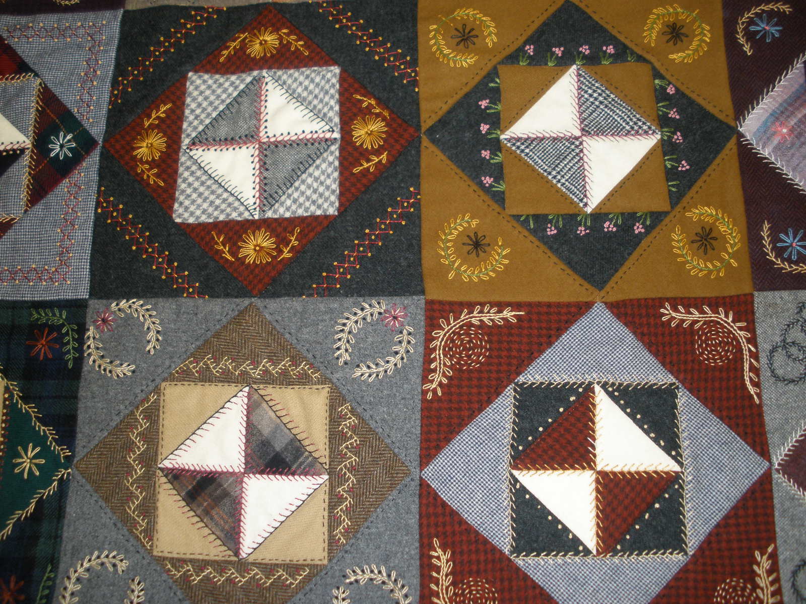 Quilts Etc! Wool Quilts Fancy and Plain