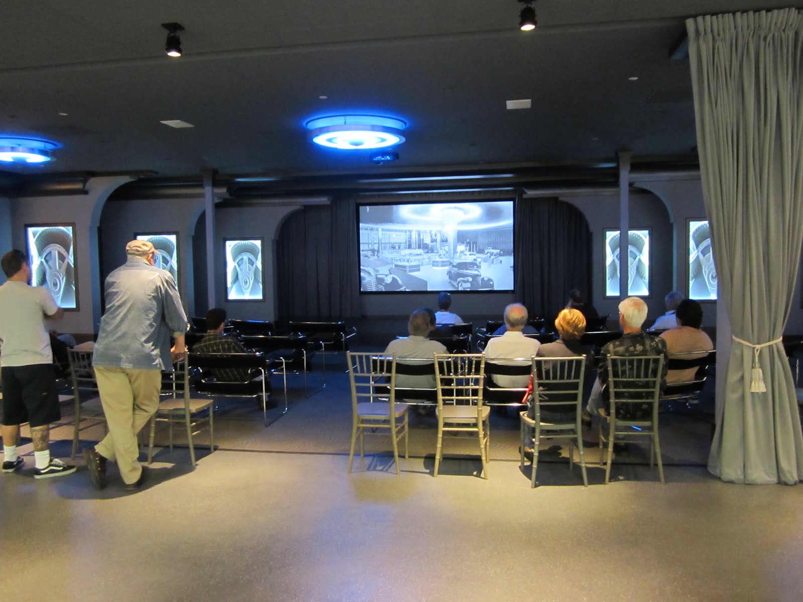 Covering Classic Cars The Mullin Museum in Oxnard, Ca