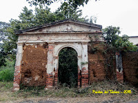 3 Fotografías - Ruinas de la capilla de Lourdes