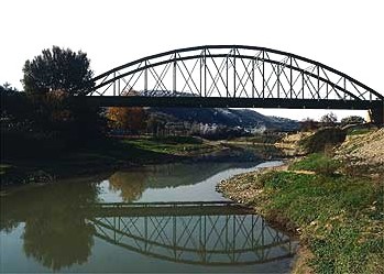 Puente Luis Armiñan.