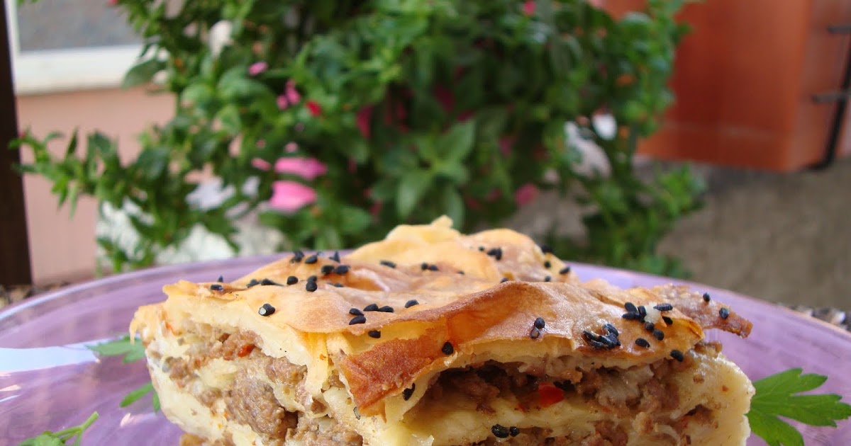 MİNE TOZANLIOĞLU Kılasik Kıymalı Börek