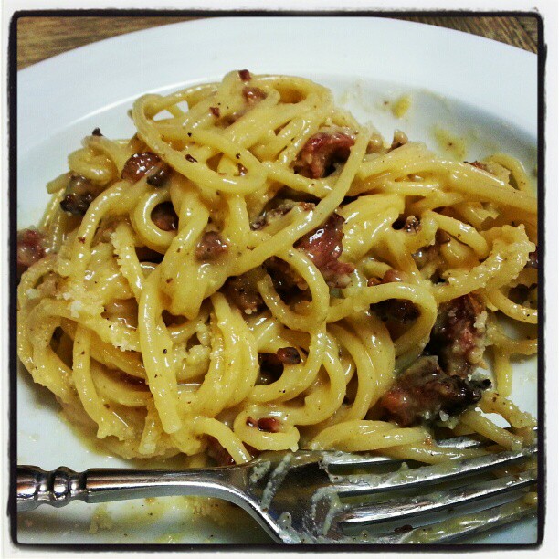 In Erika's Kitchen Spaghetti carbonara with smoked turkey