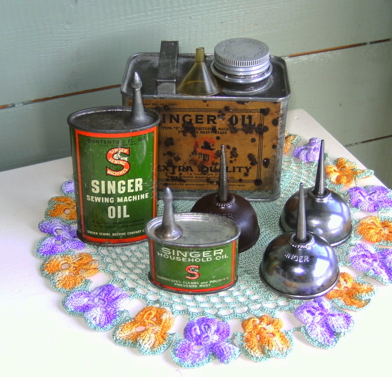 Granny's Button Box Vintage Singer Sewing Machine Oil Cans