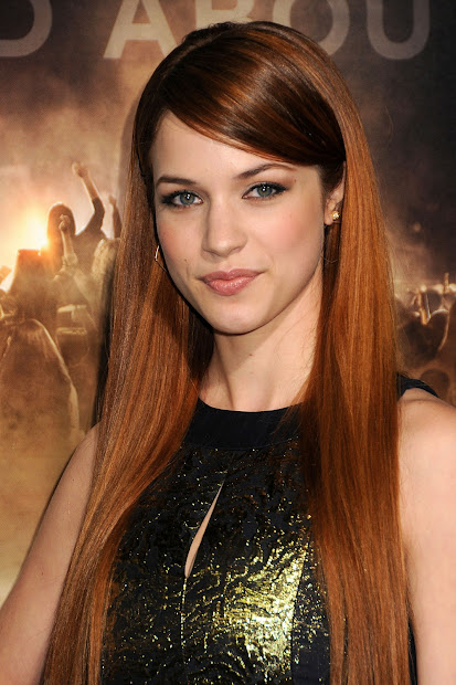 celebrity pics alexis knapp