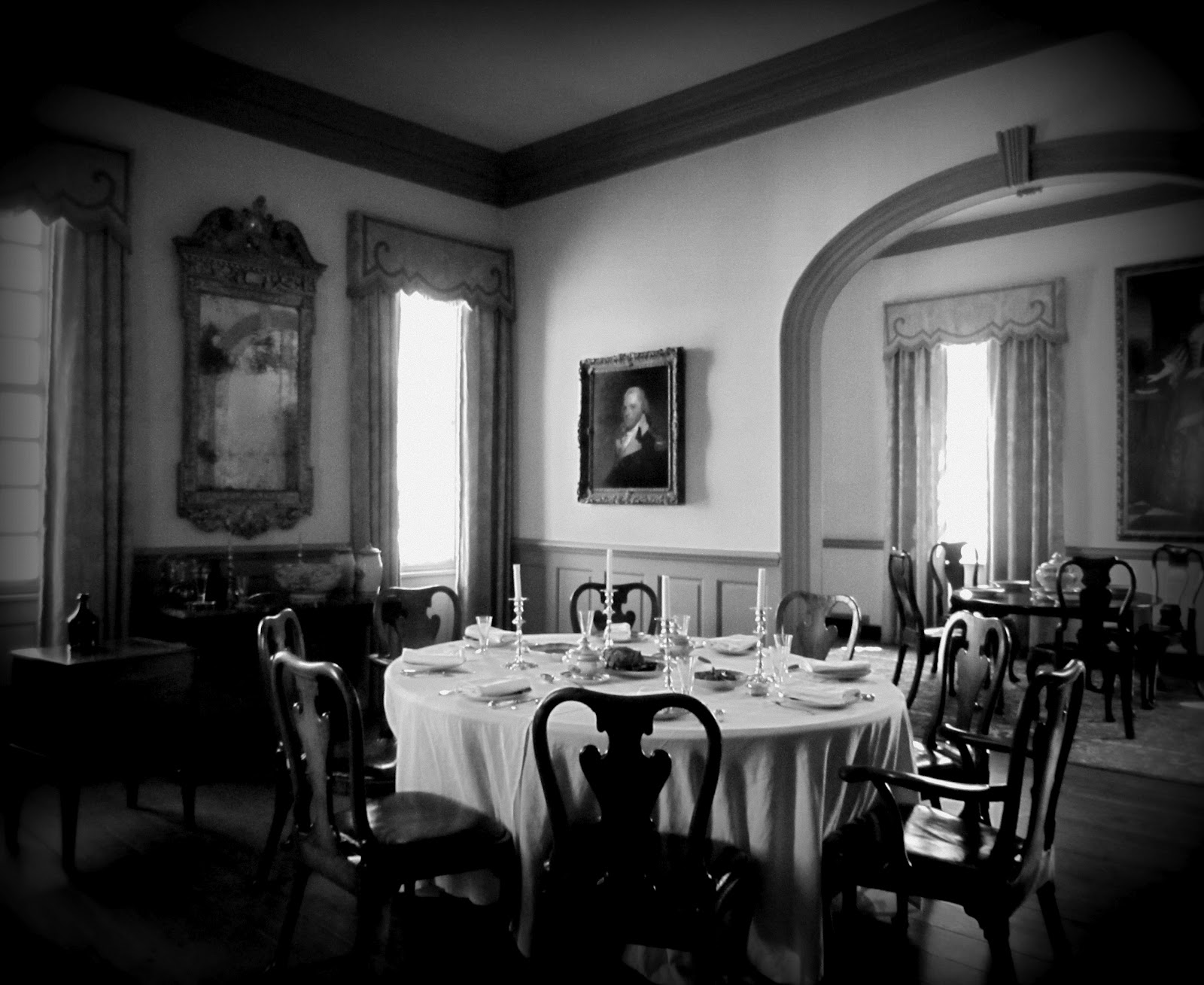 My picture pages Robert E. Lee's Plantation