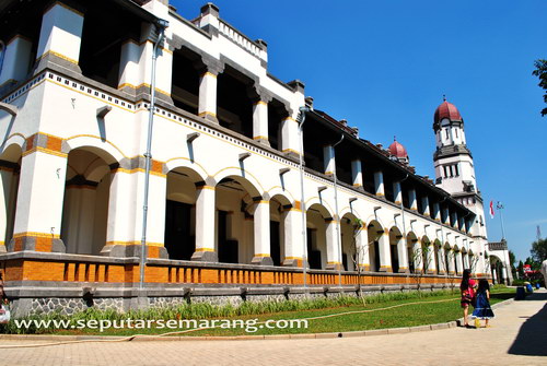 Sisi kanan Lawang Sewu