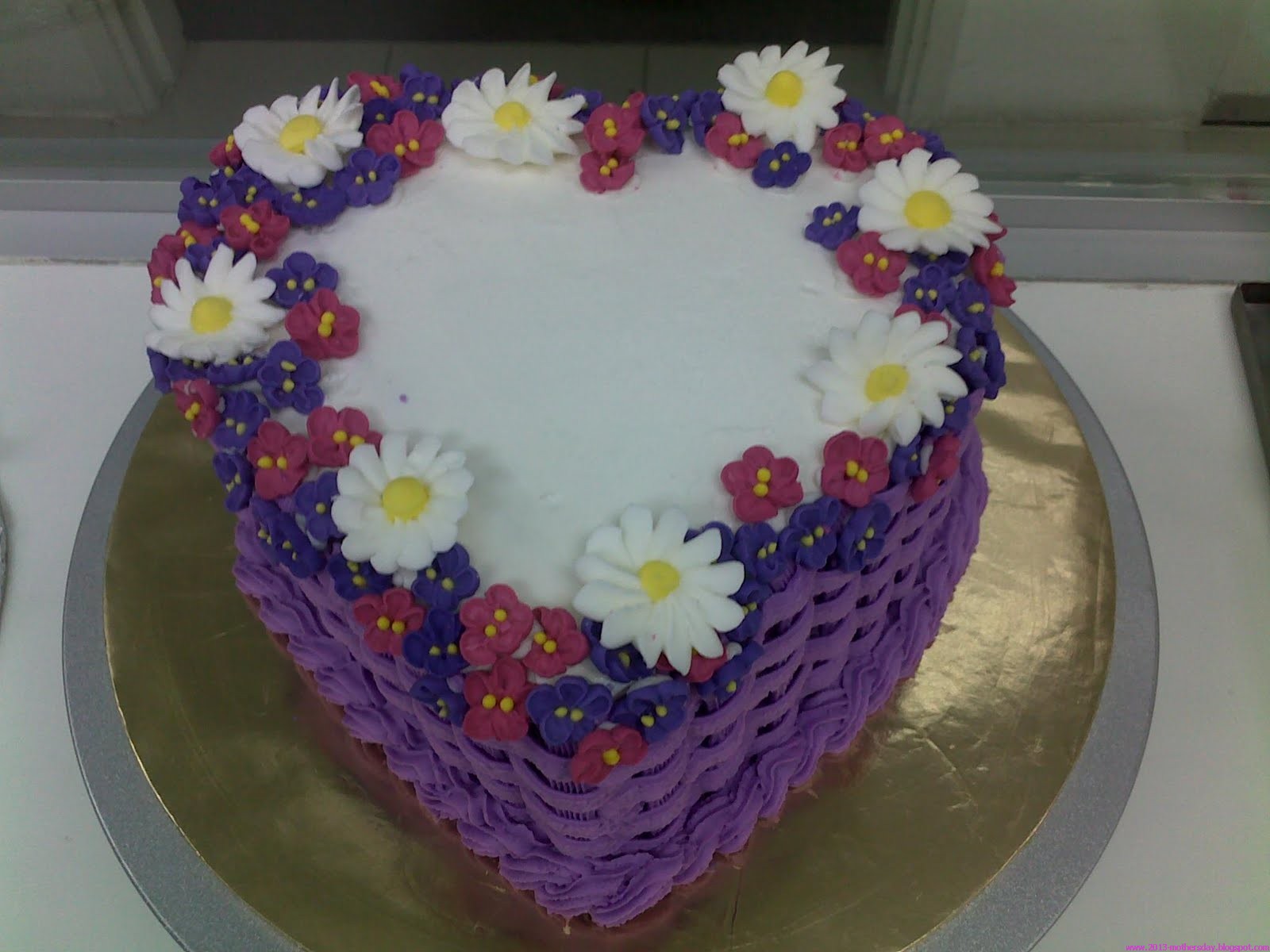 Wallpaper Free Download: Mothers day cake Decoration And ...