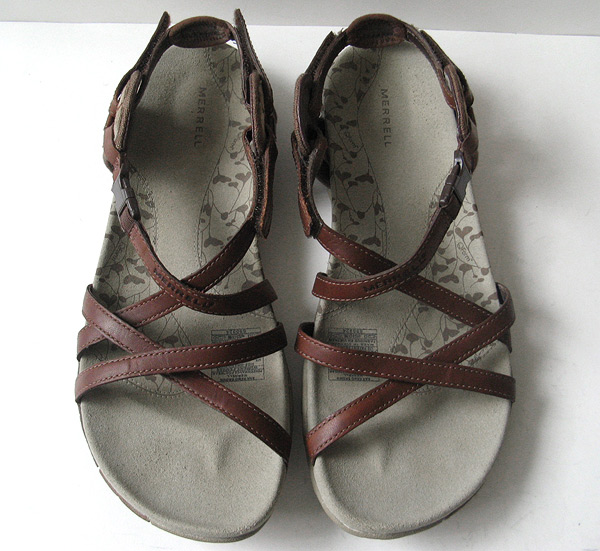 ladies size 9 walking sandals