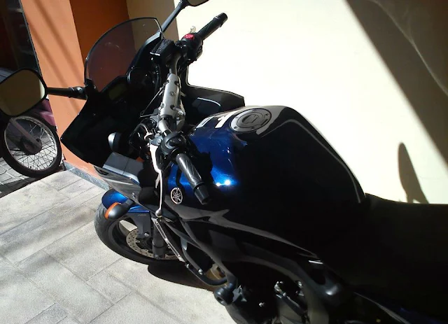 Χαλκίδα: Πωλείται μηχανή Yamaha FZ6 με 4.200€ (ΦΩΤΟ)