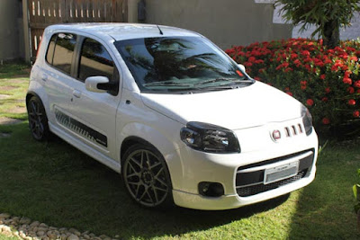 uno branco rebaixado