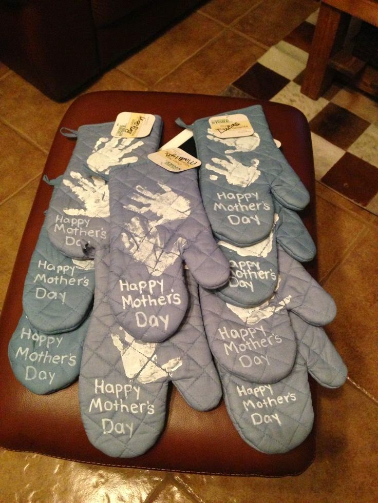 Creative Party Ideas by Cheryl: Helping Hands Mother's Day Pot Holder's