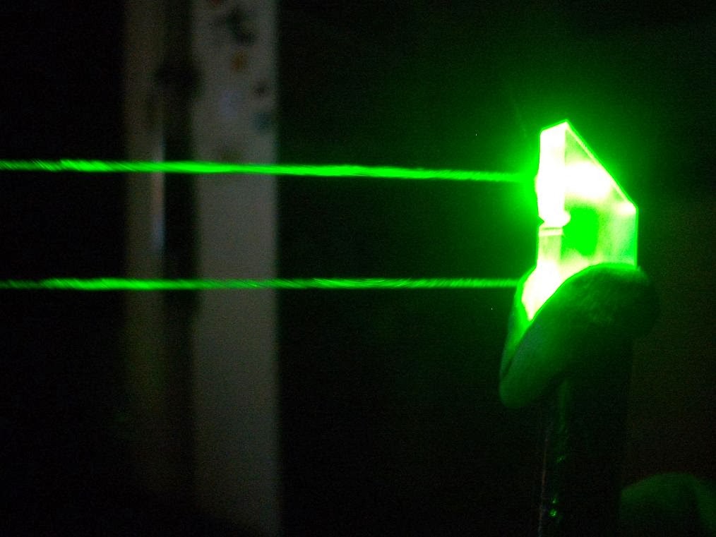 Scientists made largest quantum circuit board ever Tracktec