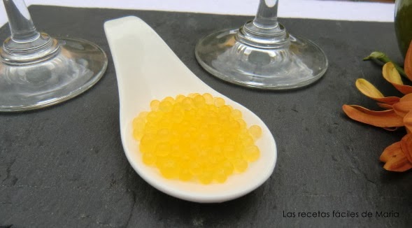 Mousse De Manzana Verde Con Falso Caviar De Naranja
