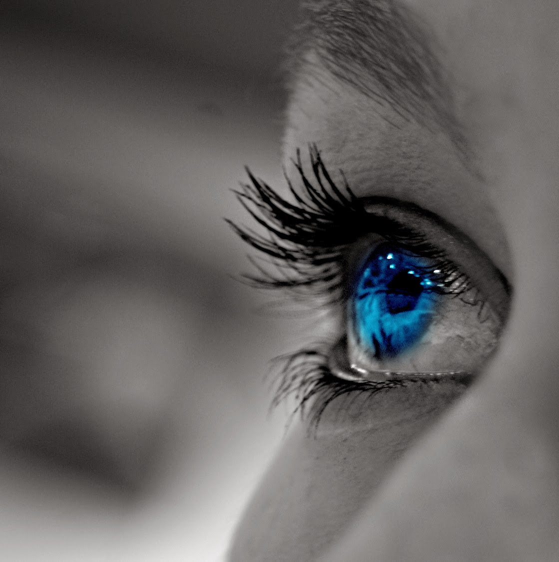 Flowertopsfi Dealing with Dark Shadows Under the Eyes