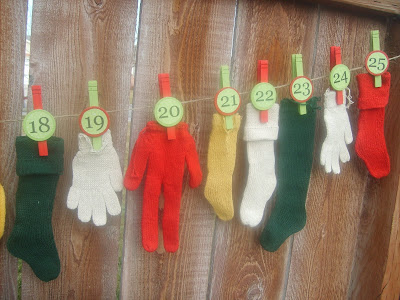 Craft Critters: Christmas Countdown Socks