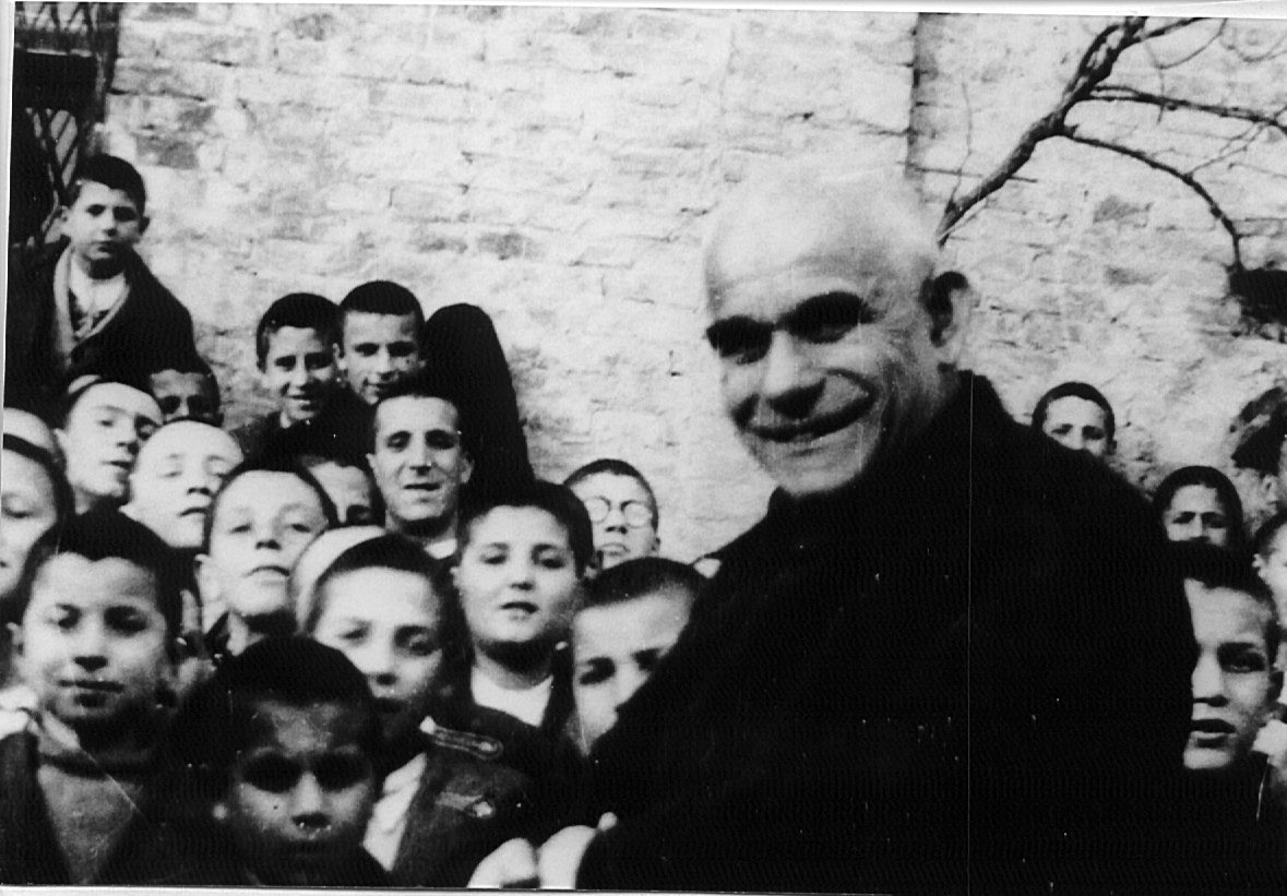 Knowing Don Orione St. Luigi Orione and Pope John XXIII