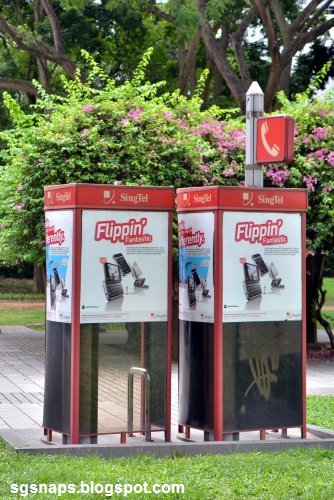 phone booth 2. SingTel Public Phone Booths