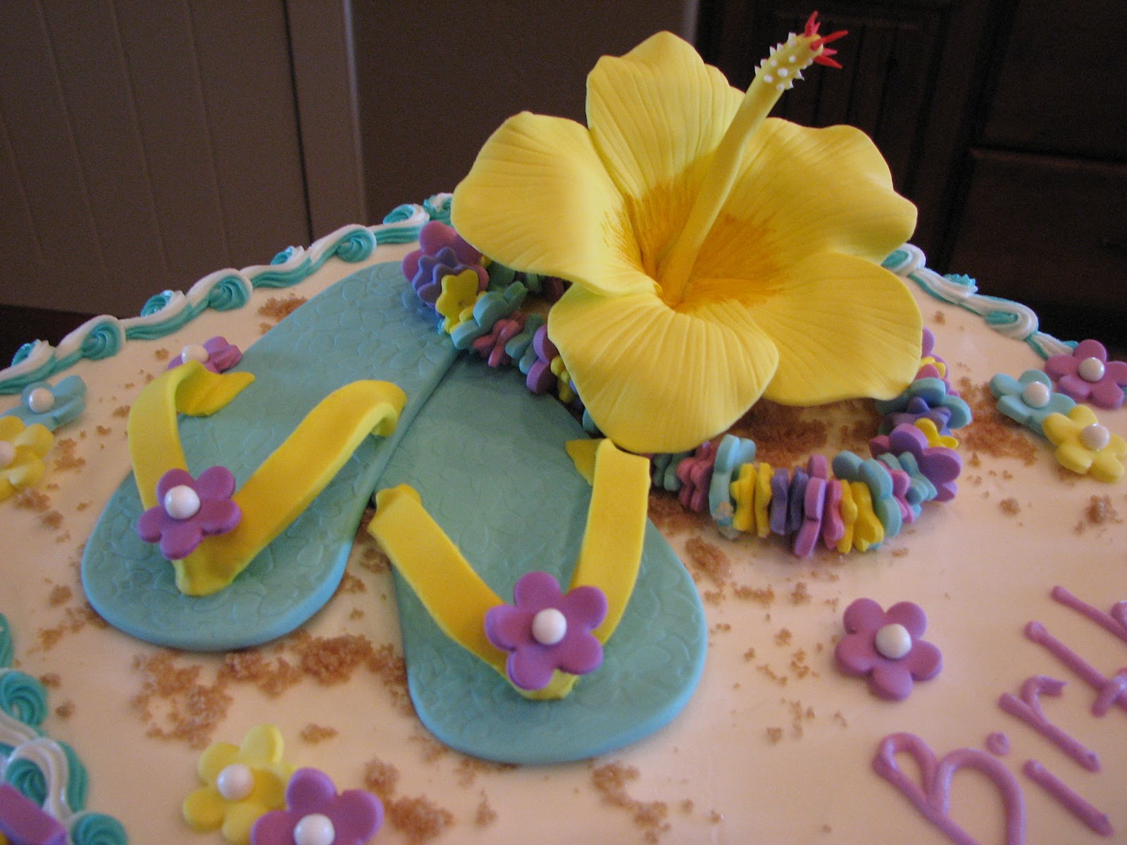 Decadent Designs: Hawaiian Birthday Cake