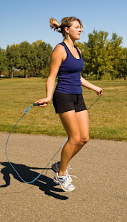 woman jumping rope