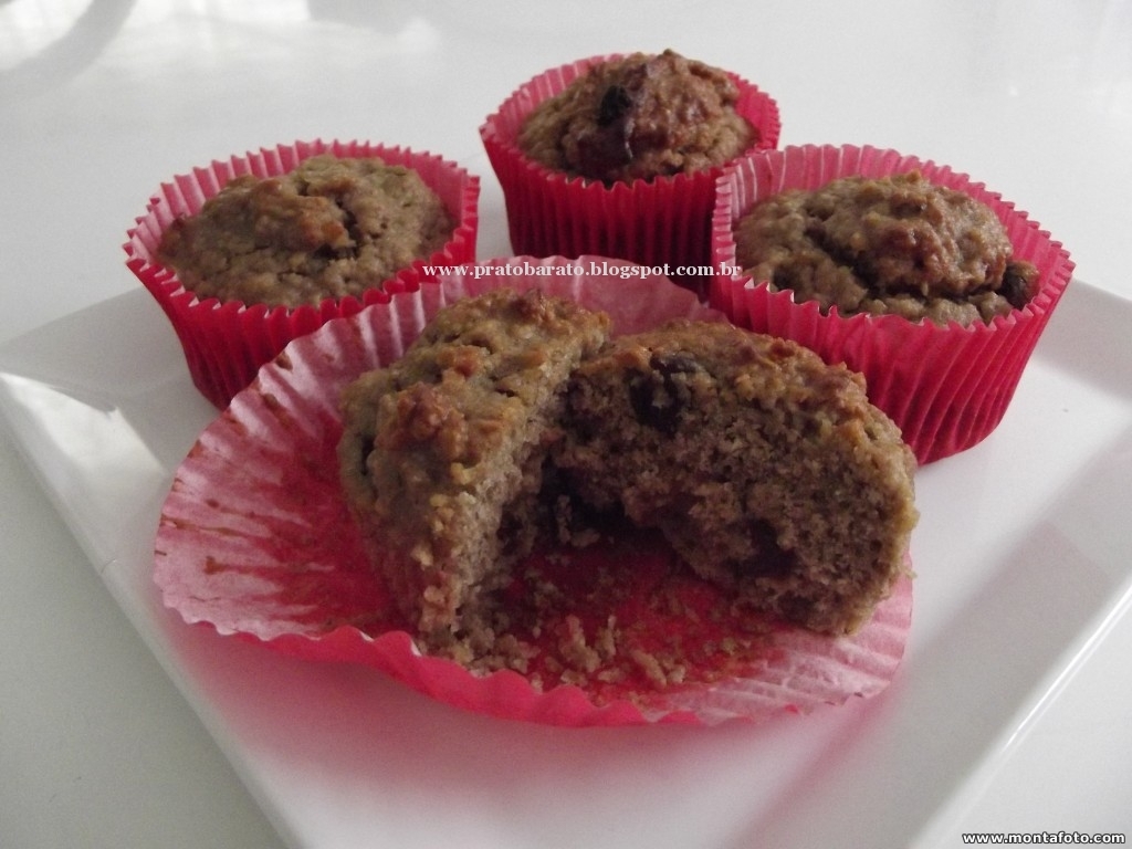 Prato Barato Muffin de Banana e UvaPassas