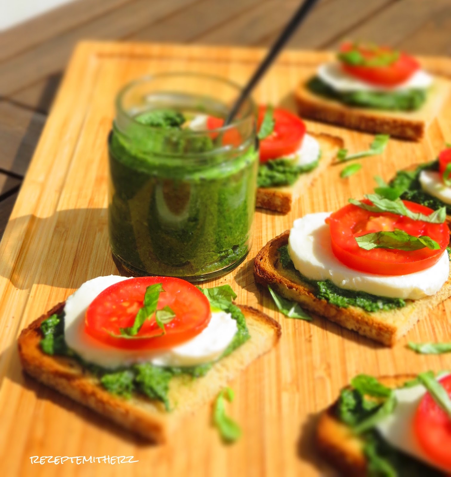 pesto bruschetta, thermomix rezepte mit herz, thermomix rezept,
