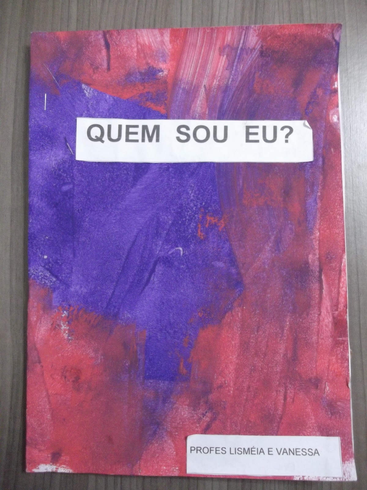 Construindo saberes na Educação Infantil: Livro "Quem sou eu?"