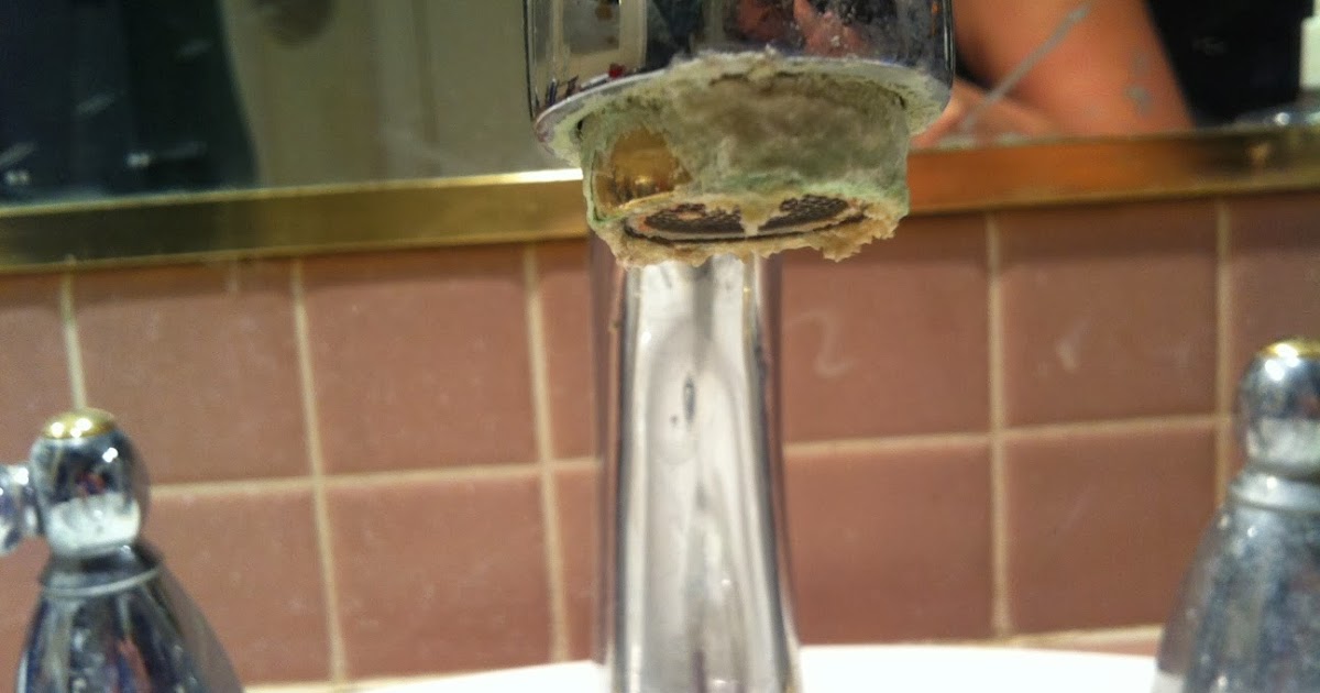 My Flighty Obsessions Cleaning Hard Water Deposits with Vinegar