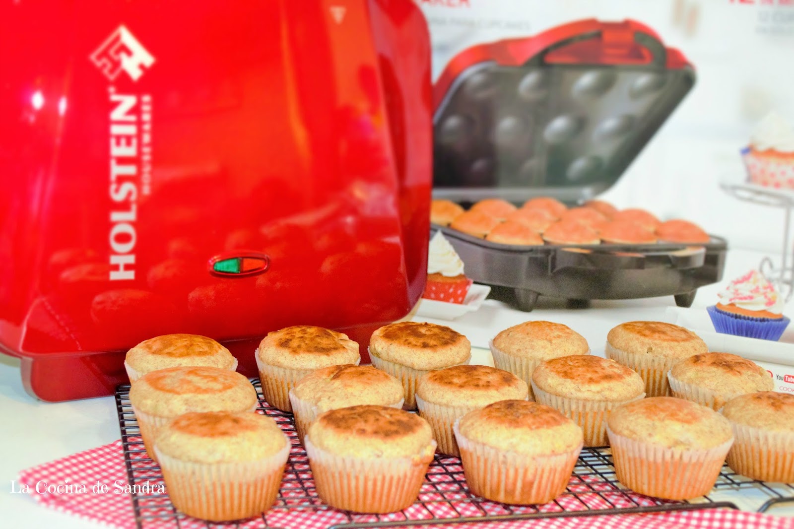 La Cocina de Sandra MUFFINS INTEGRALES DE AVENA, NUECES Y GUINEO