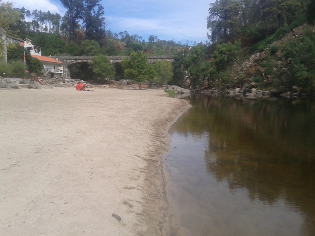 Areal e Rio Dão em Sangemil Areal e Rio Dão em Sangemil