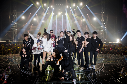 [Pics] Big Bang - YG Family Concert 2011 en Seoul    YG+FAMILY