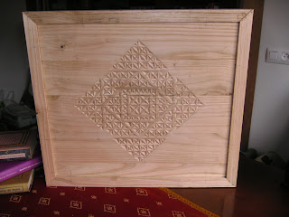 Tallando un tapaluces de madera (2)