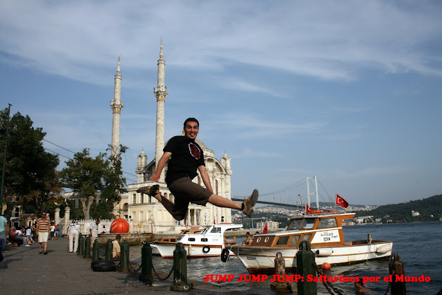 Saltando en Turquia