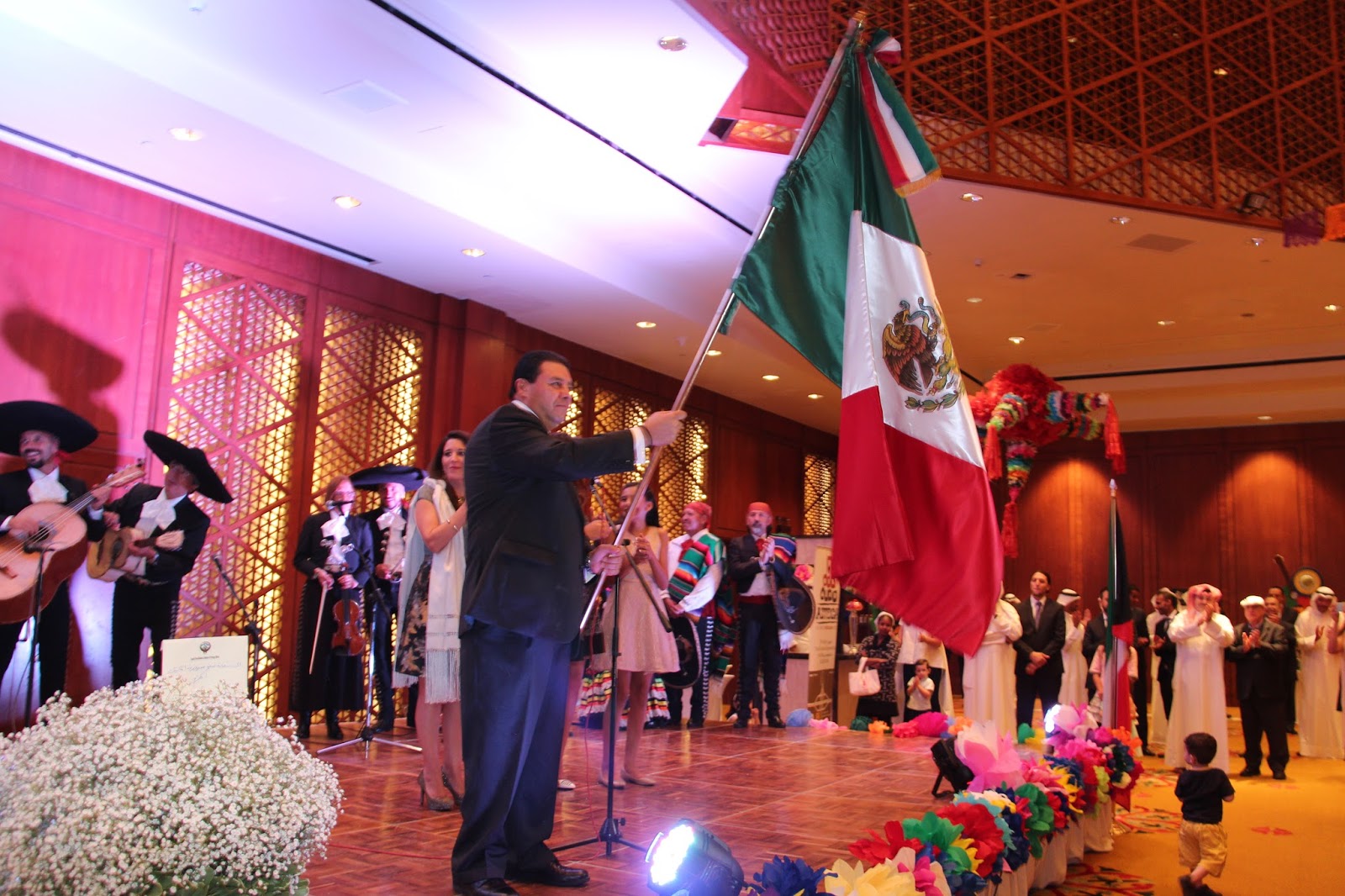 MEXICAN IN KUWAIT 205 ANIOS DE LA INDEPENDENCIA DE MEXICO